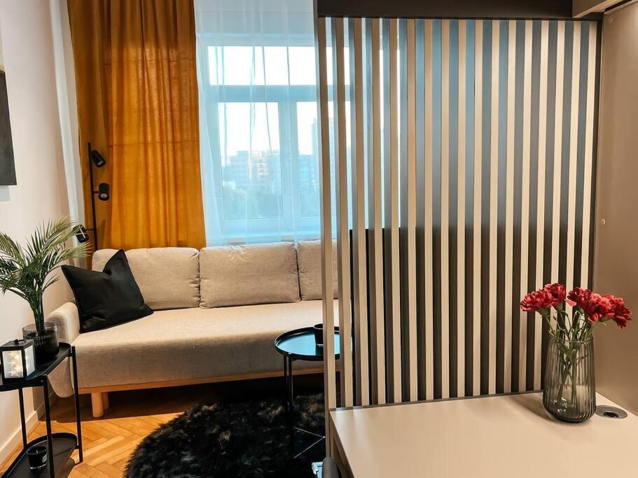 Central Getaway Studio Bratislava Exterior photo